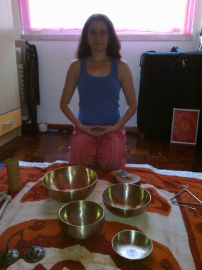 Massagem de som com Taças Tibetanas
