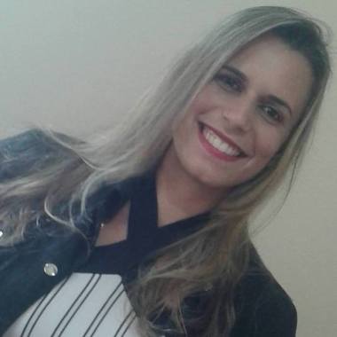 Tatiane Ciriano- Psicóloga