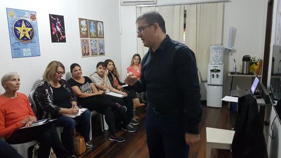 Curso de Meditação Blumenau.jpg
