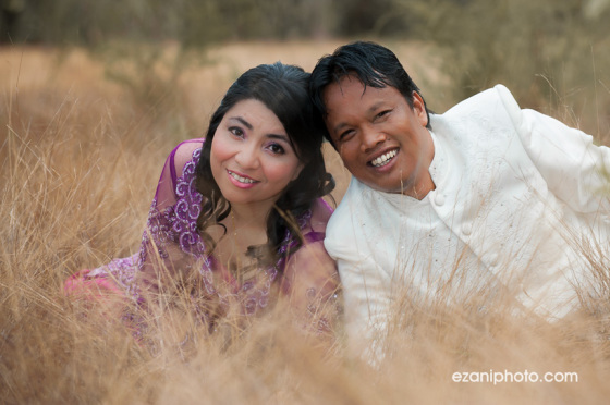 Anniversary outdoor portraiture by http://ezaniphoto.com