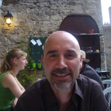 Professeur De Piano Et De Saxophone.