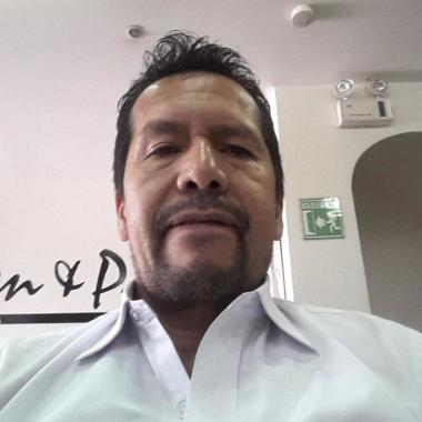 Rodolfo Gustavo  Peluqueria