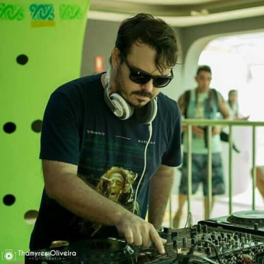Dj Frank Kintela