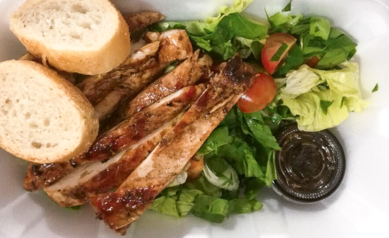 Ensalada de pollo teriyaki