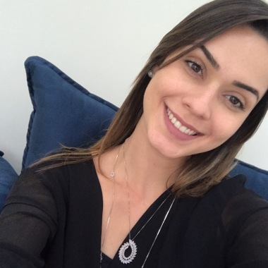 Fernanda Flacon Fenólio