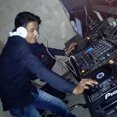 Dj