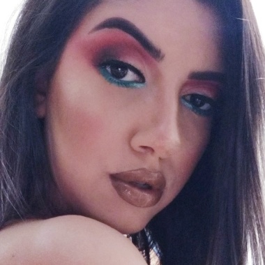 Joyce Carvalho Makeup