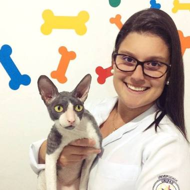 Dr. Yasmim Queiróz Chaul
