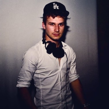 Mattew Vee Dj