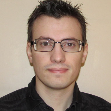 Benjamin, Informaticien De Formation