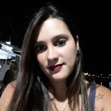 Clara De Carvalho