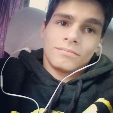 Profissional: Maycon Rafael Campos Borba