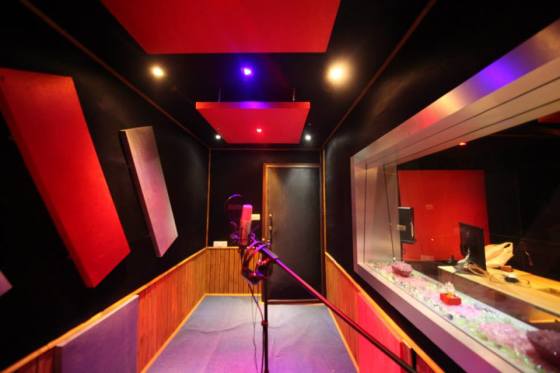 RECORDING THEATER