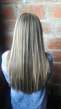 Mechas en todo el cabello