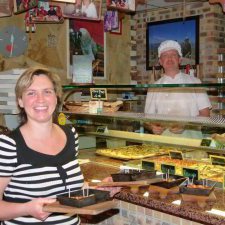 La Trattoria Des Bons Amis