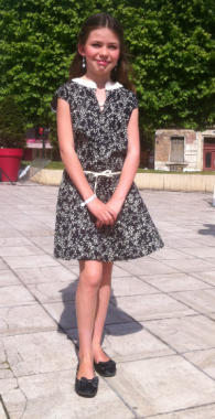 Robe Mao, création Picmoici & Coumoiça de A à Z : stylisme, modélisme (patron, gradations), confectionnée en coton. Possibilité de la a réaliser en 2 ou 3 cours selon le niveau.