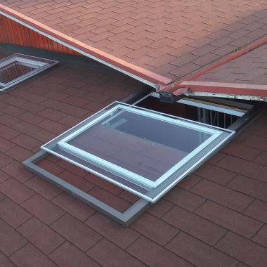 Ventanas De Aluminio Y Ventanas  V.E.C.C.T.E.R Spa