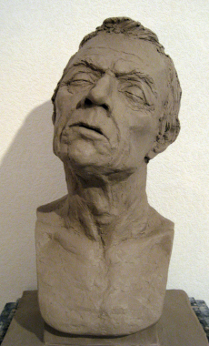 Sculpture en argile - taille réelle