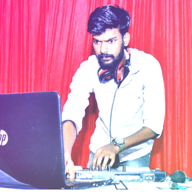 Dj Liviliron