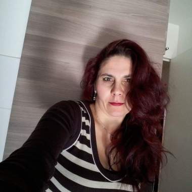 Mihaela Femme De Menage Garde Enfants.