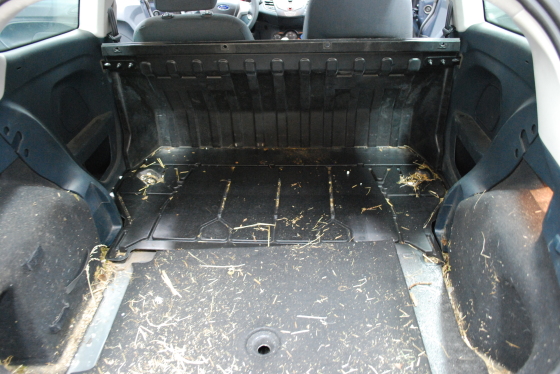 Ford Fiesta - Coffre avant