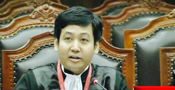 Saiful Anam Pengacara TOP
