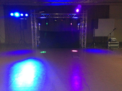Configuration avec Structure Alu (possibilité de piste de danse déportée)