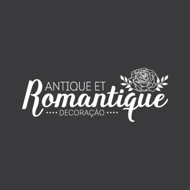 Antique Et Romantique