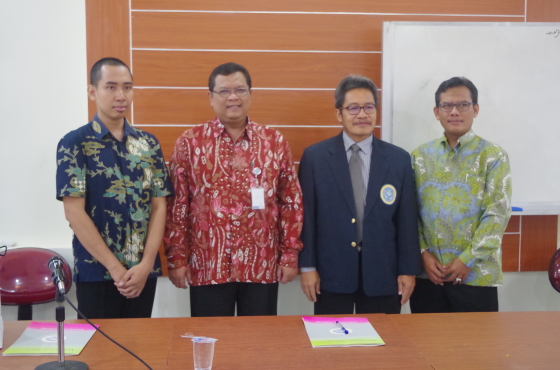 Penanda tanganan MoU MUC dengan Vokasi perpajakan UNAIR Surabaya