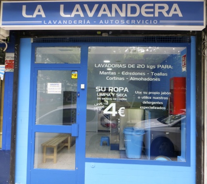 Entrada a nuestro local