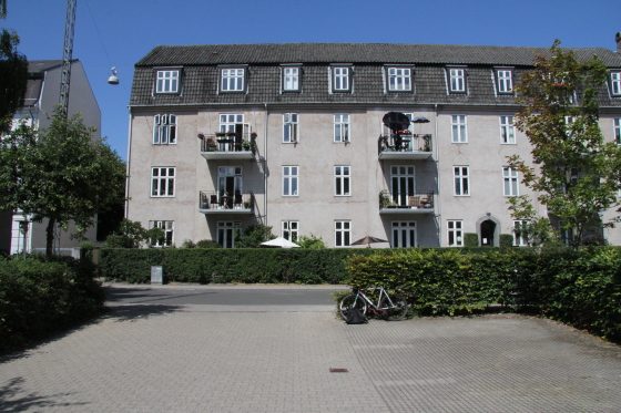 Facade renovering, nye vinduer, nye altaner og facader.