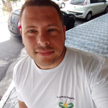 Dr. Marcio Barbosa