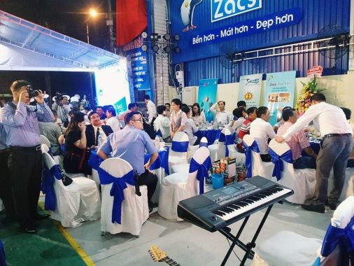 Khai trương đại lý Tôn Zacs