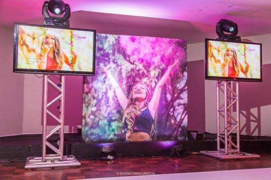Monitores de TV e Banner em tecido "sublimação".