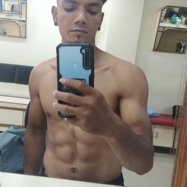 Personal Trainer (Zumba ,Dance Fitness,Weight Lifting And Strength And Conditioning  Weight Loss And Weight Gain)