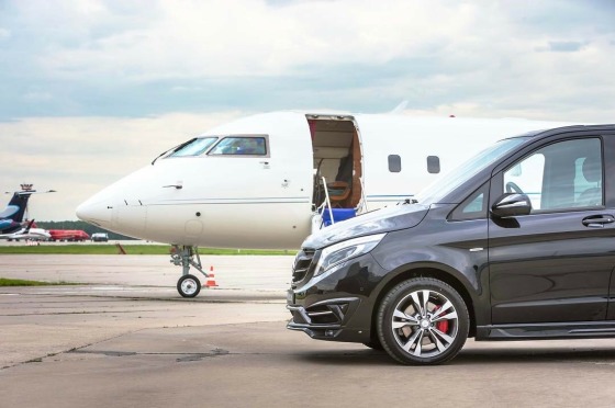 Private Chauffeur Pickup at Melbourne Airport.