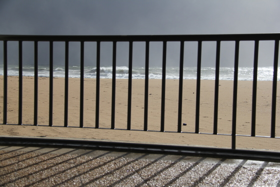Praia de carcavelos - Dezembro de 2017. A liberdade é um estado de espírito.