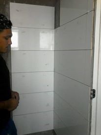 AZULEJANDO BANHEIRO