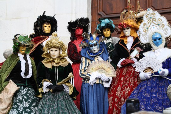 le groupe version carnaval Vénitien !