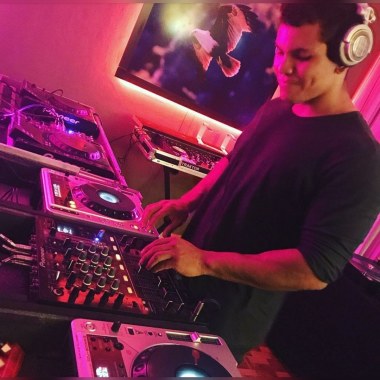 Dj Enter