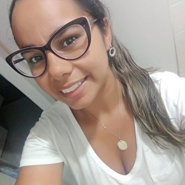 Emily Gomes