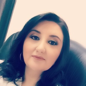 Medica Especialista En Nutrición