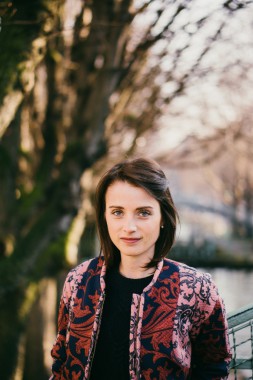 Book comédienne