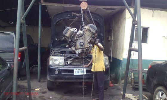 Range rover engine being mounted baxk