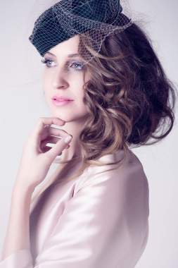 Recogido, ondas, make up,...