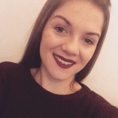 Diana, Traductrice: Portugais, Français Et/Ou Espagnol.