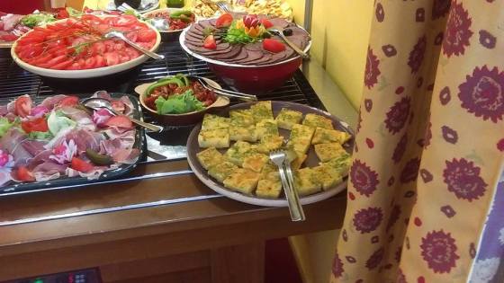 BUFFET