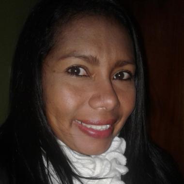 Nelida Carieles