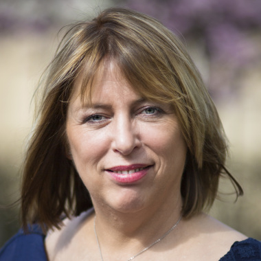 Mireille Mathis A2 Coach