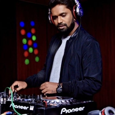 Afron Saveone Dj